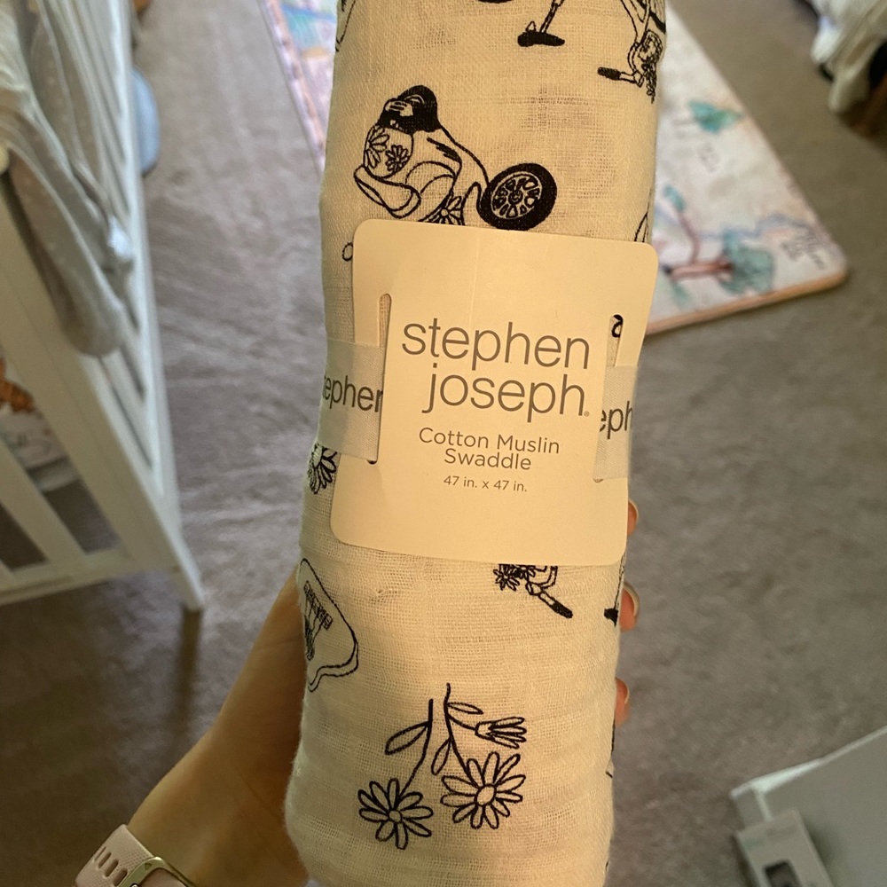 Cotton muslin swaddle